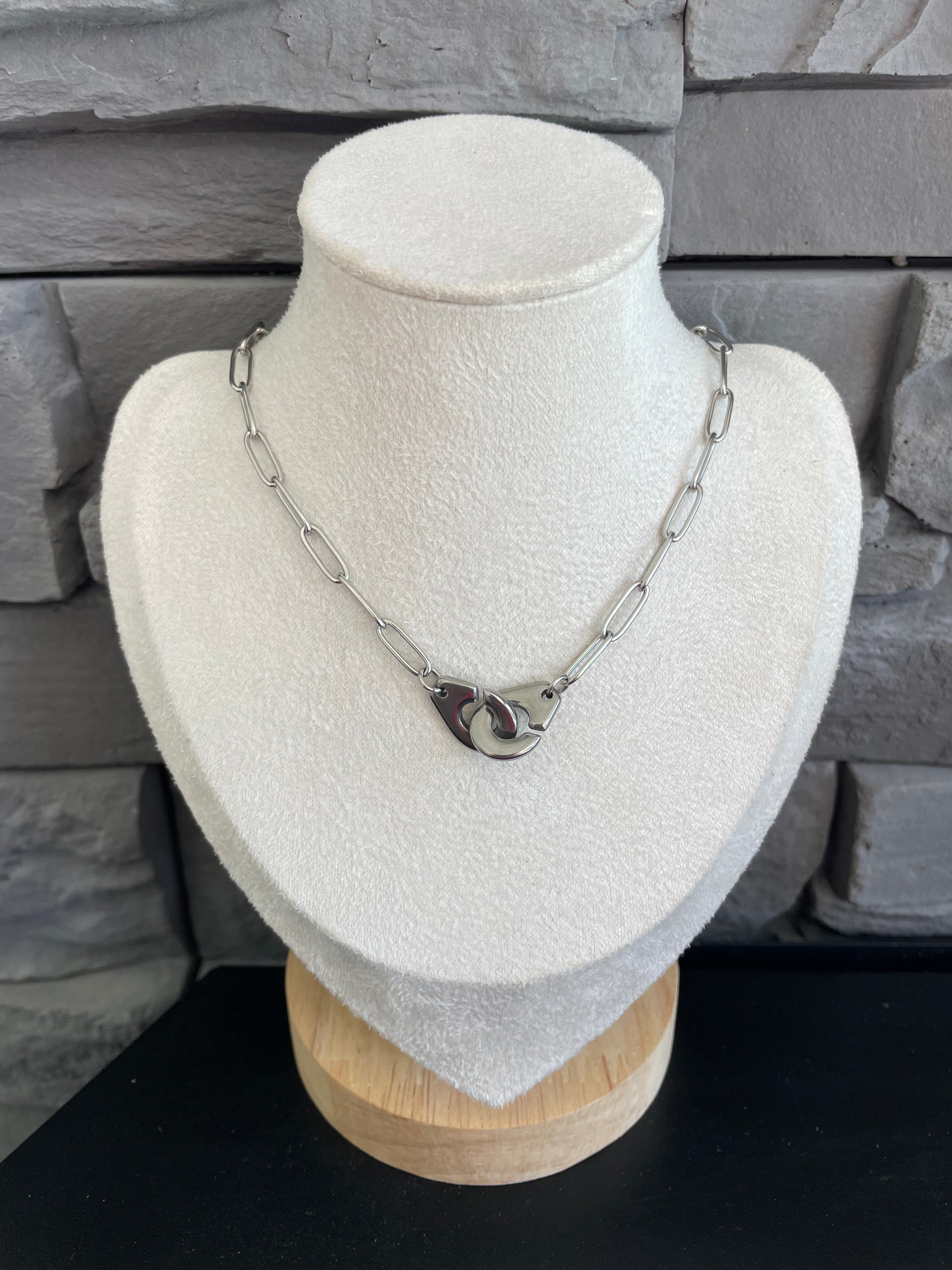 Collier Judith
