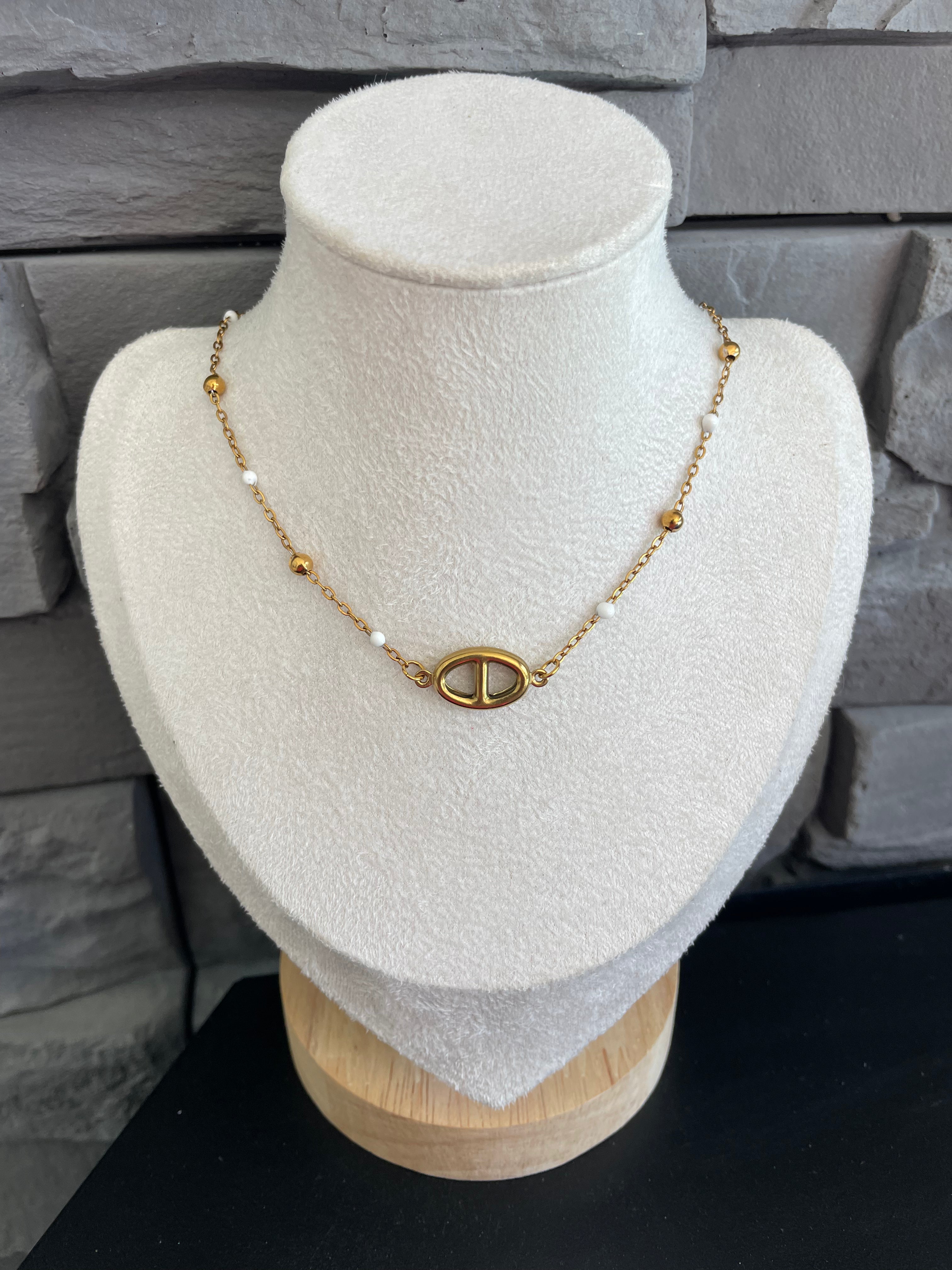 Collier Julianne