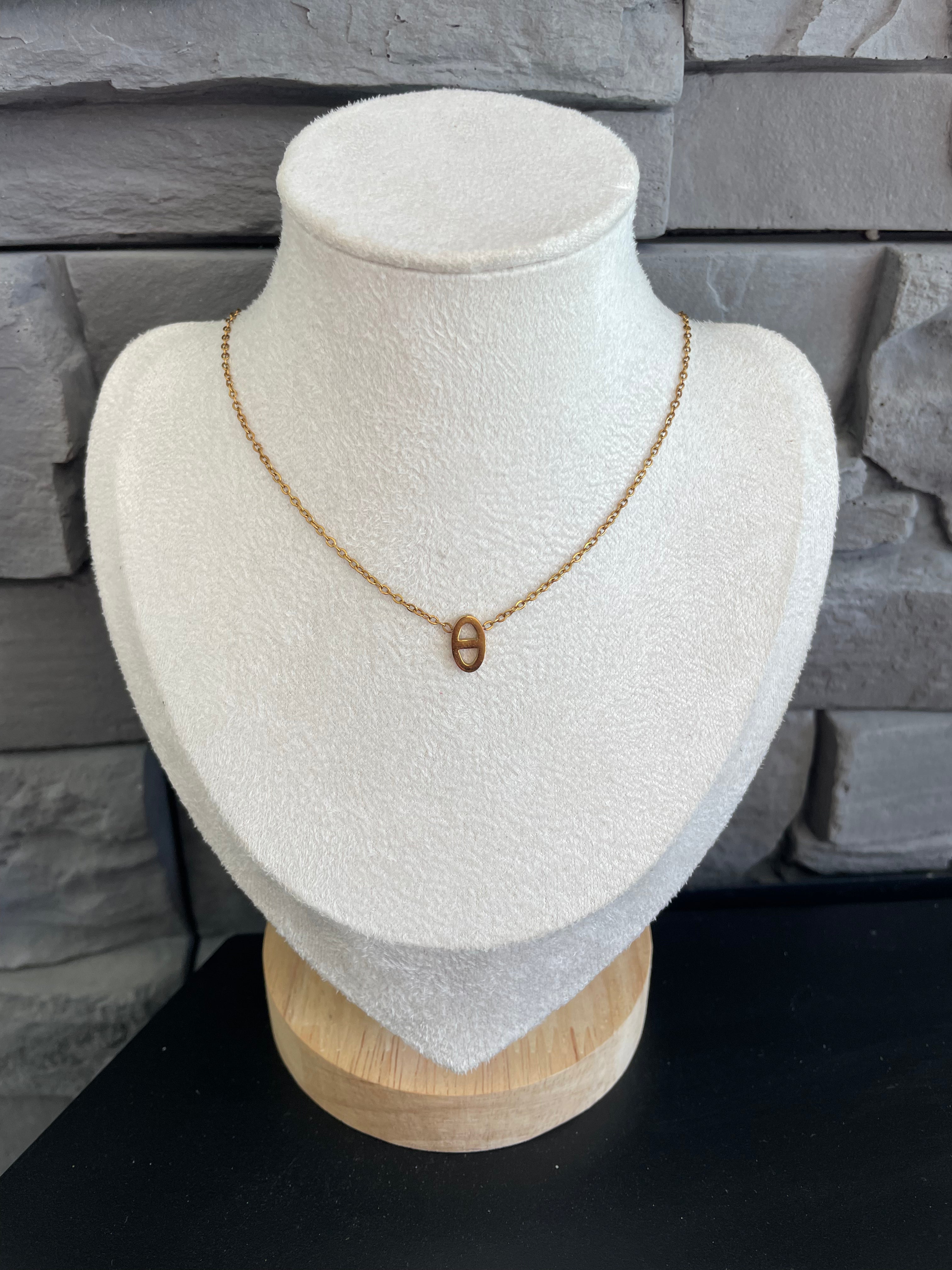 Collier Karine