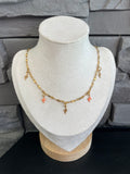 Collier Laura